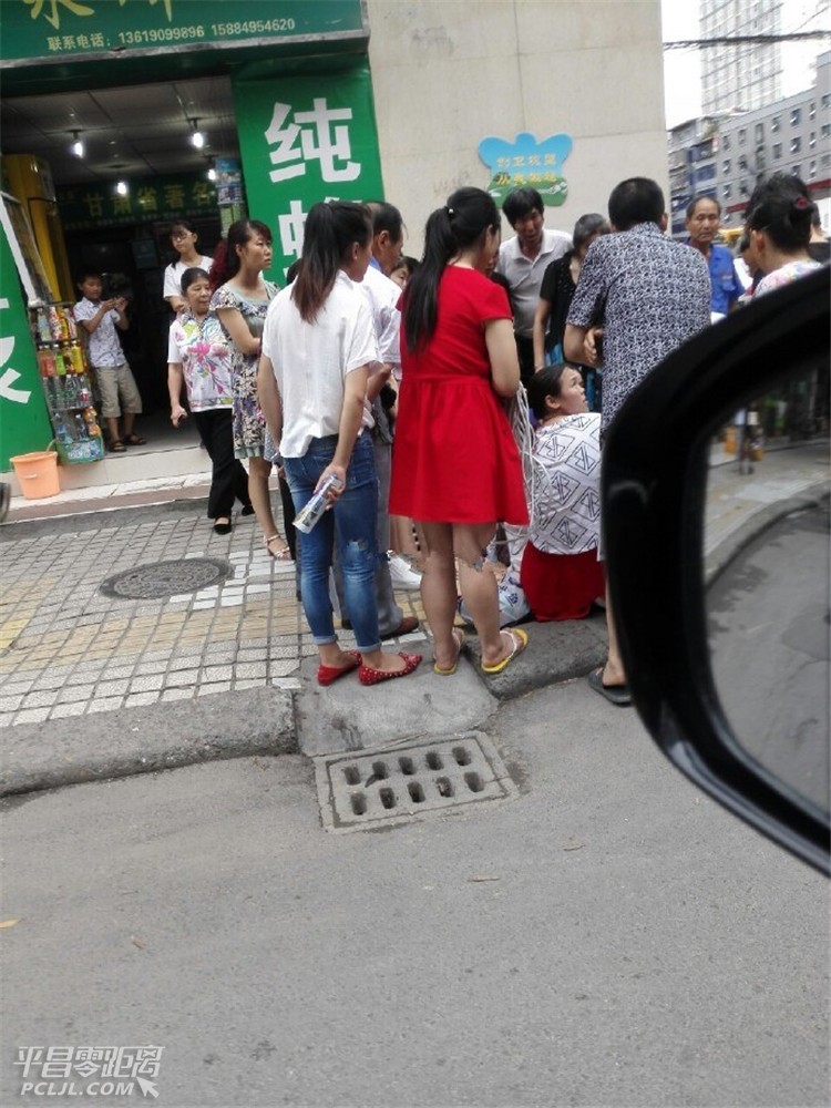 005KAMsjgw1f56a1zz6otj30qo0zkn5j.jpg