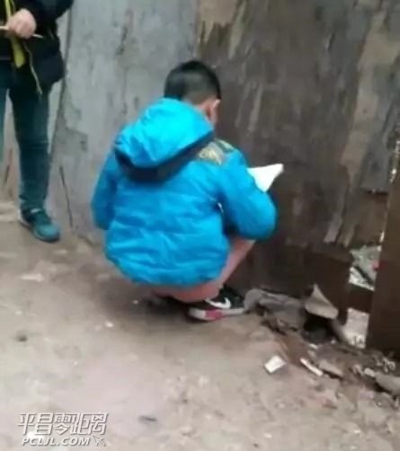 091244yh4zl25lfsrj4lsp.jpg