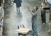222120yq09lze2xyle0ylx.gif