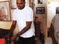 tiasdmg.gif
