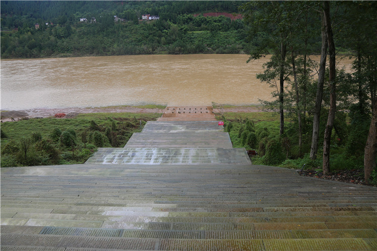 07.jpg