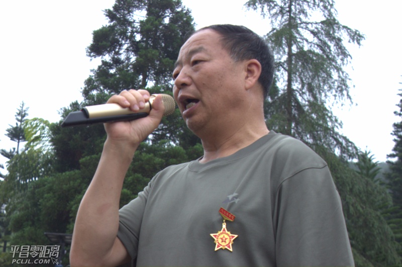 7452a3e5b04772f4.jpg