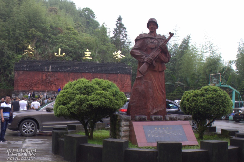 4f5d5bf6f8545442.jpg
