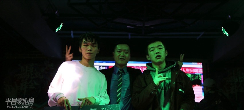 162745zyx9yxwnywaai1hc.jpg