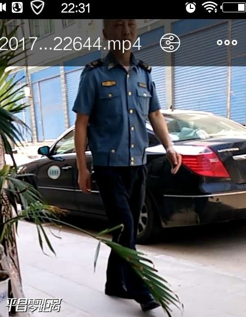 1569715128918779_143.jpg