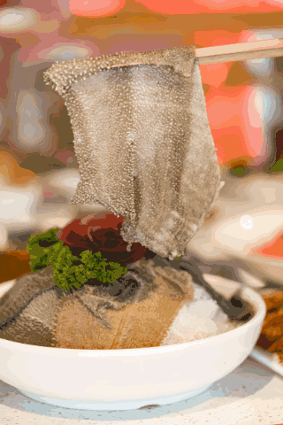 5b0988e595225.cdn.sohucs.gif